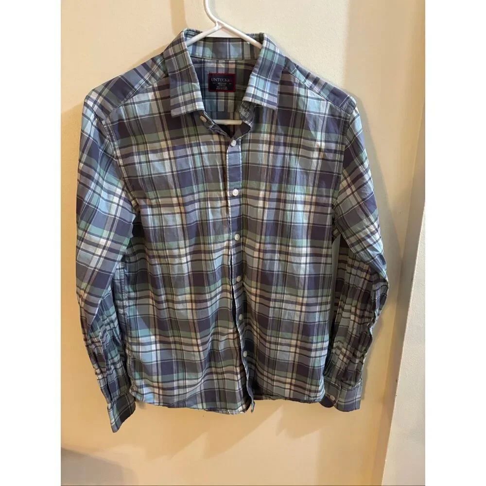 UNTUCKit Shirt